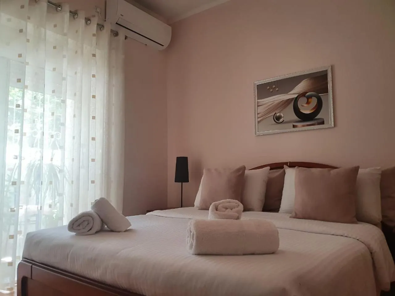 Sofia'S Modern Apartment Gjirokastër Albanie