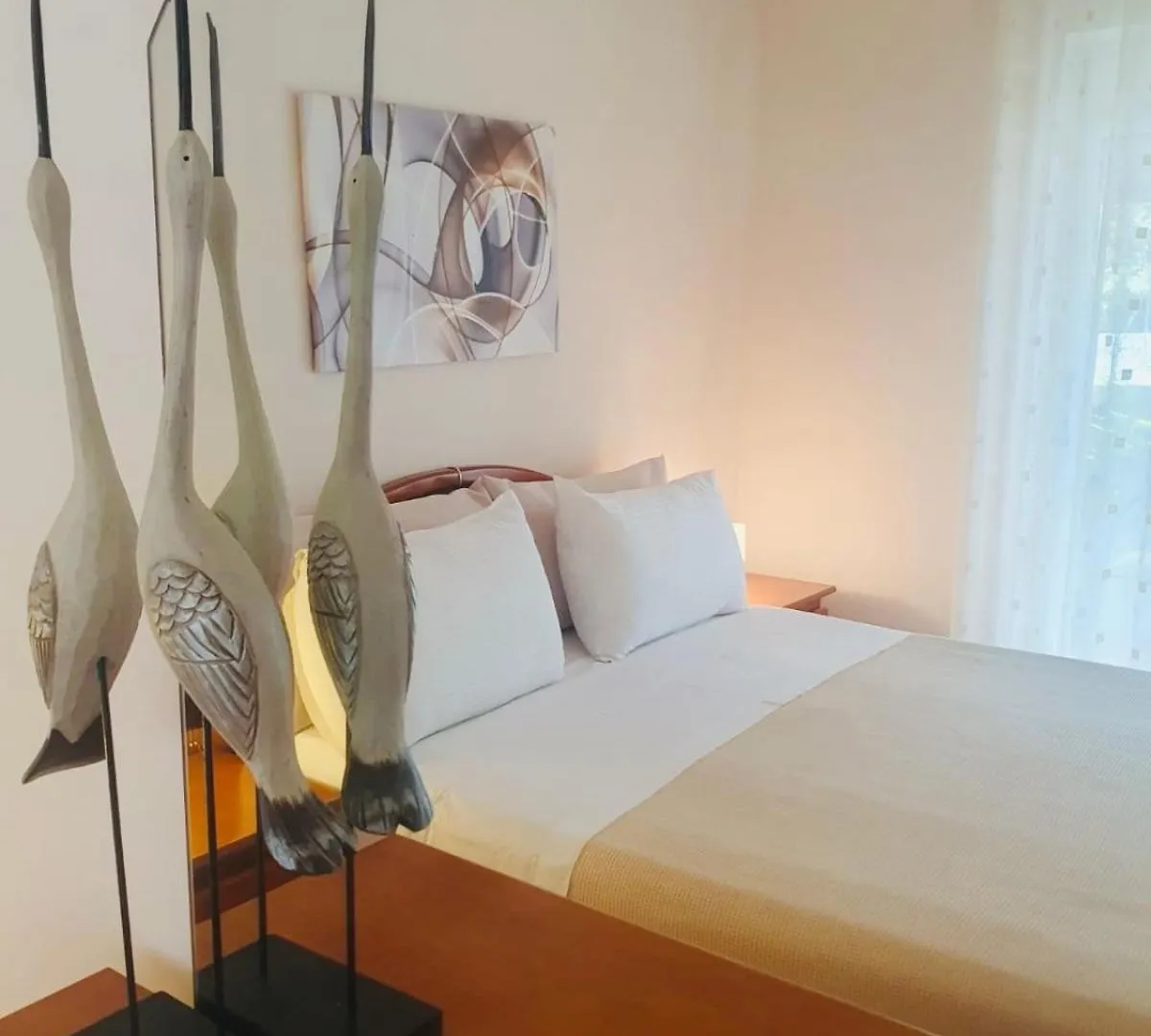 Sofia'S Modern Apartment Gjirokaster Albania