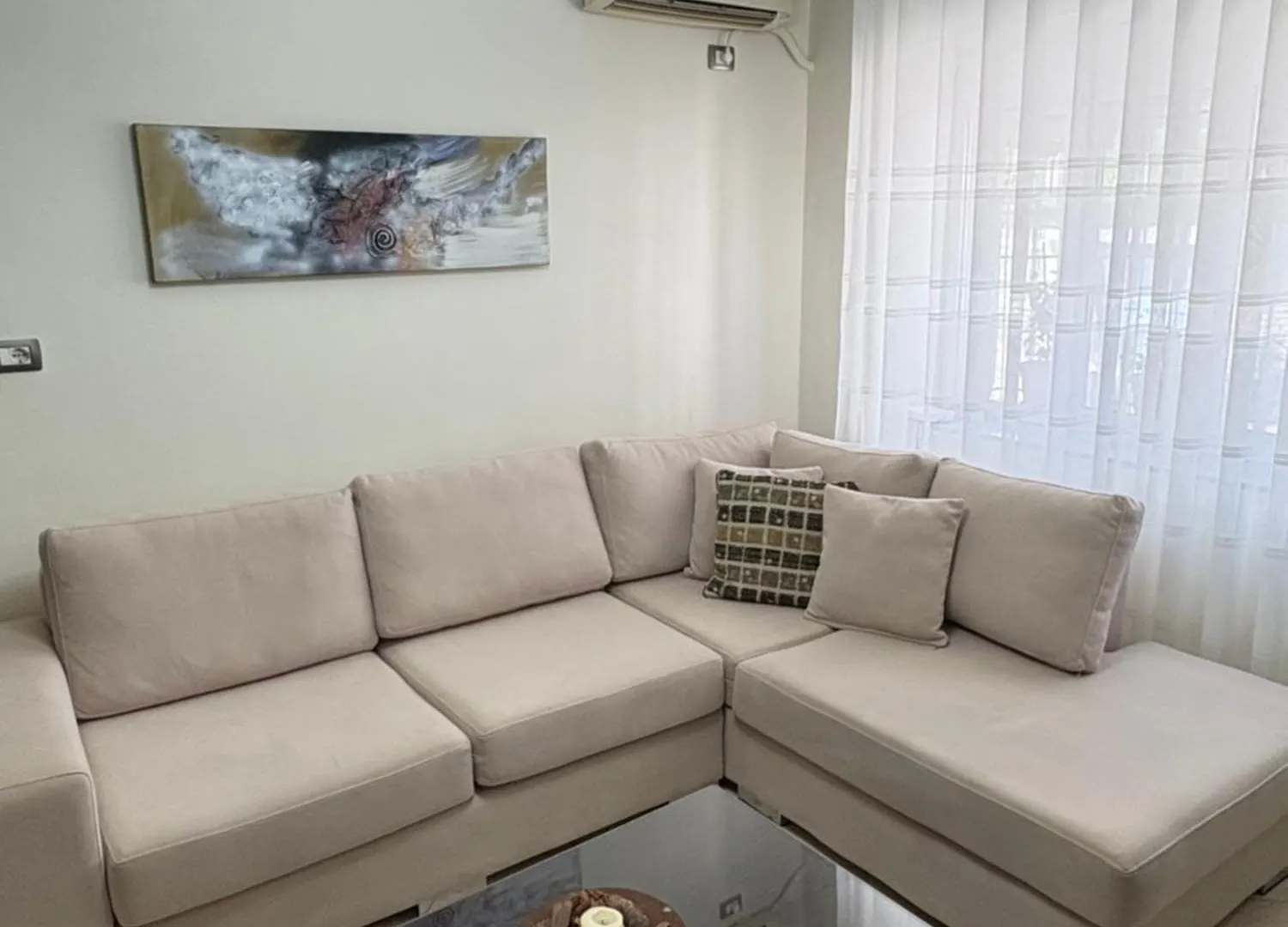 Sofia'S Modern Apartment Gjirokaster